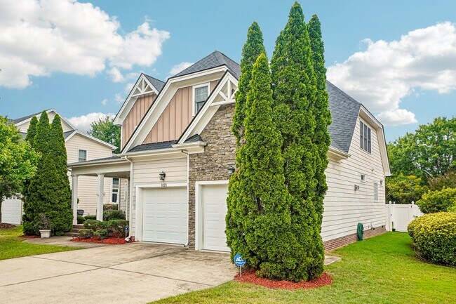 Foto del edificio - 1025 Princeton View Ln