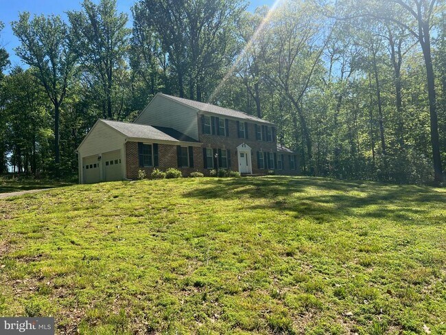 Building Photo - 14260 Burntwoods Rd