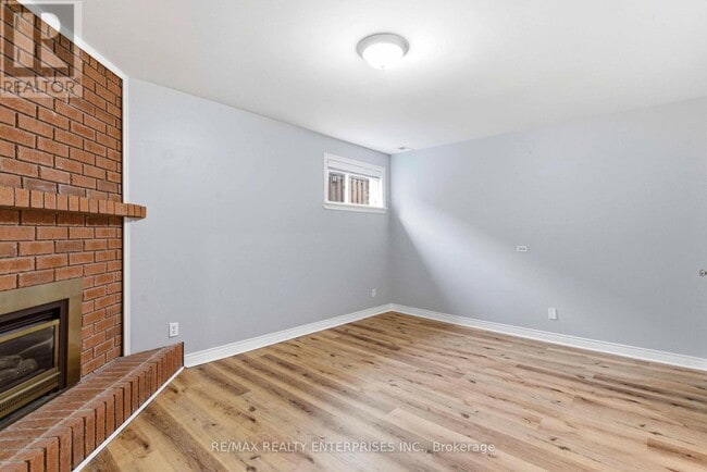 Building Photo - 71 Inglewood Pl