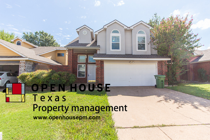 Primary Photo - 6928 Driffield Cir North Richland Hills