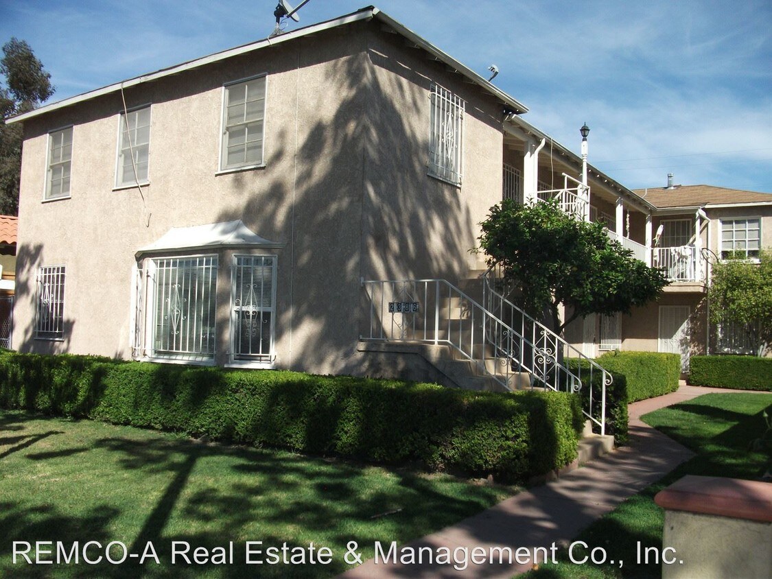 Primary Photo - 2386 Magnolia Ave