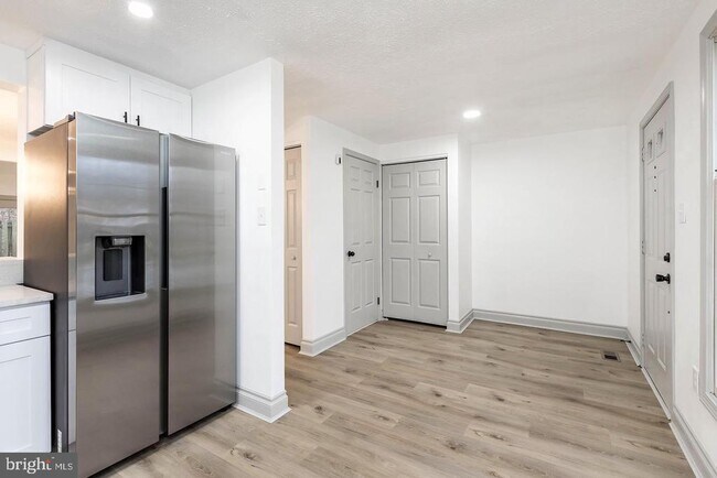 Foto del edificio - 17409 Founders Mill Dr