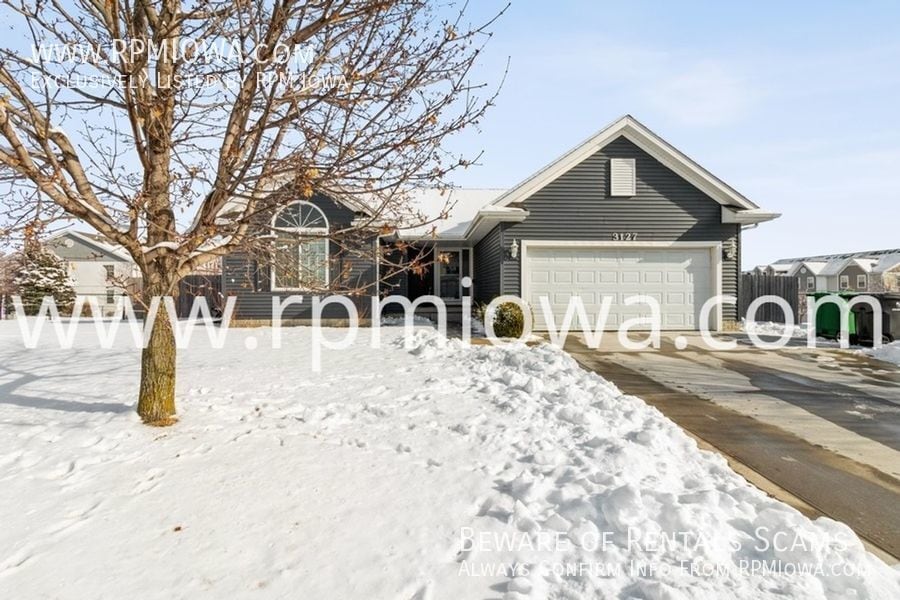 AMAZING BACKYARD!! 4 Bedroom, 3 Bath Home House for Rent in