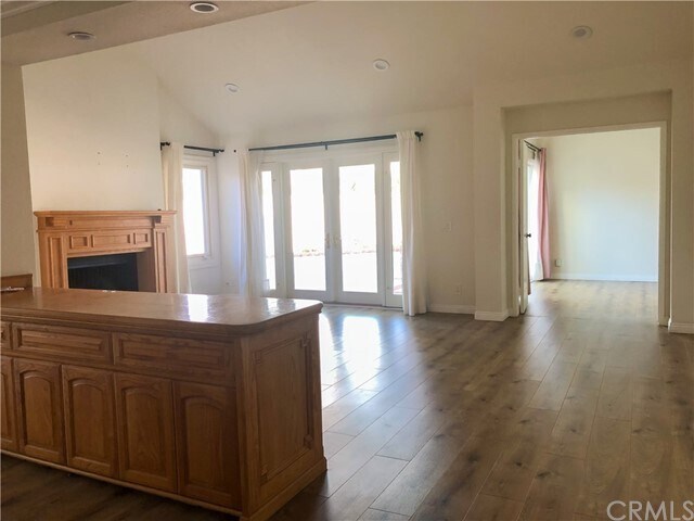 Foto del edificio - 8 Woodgrove