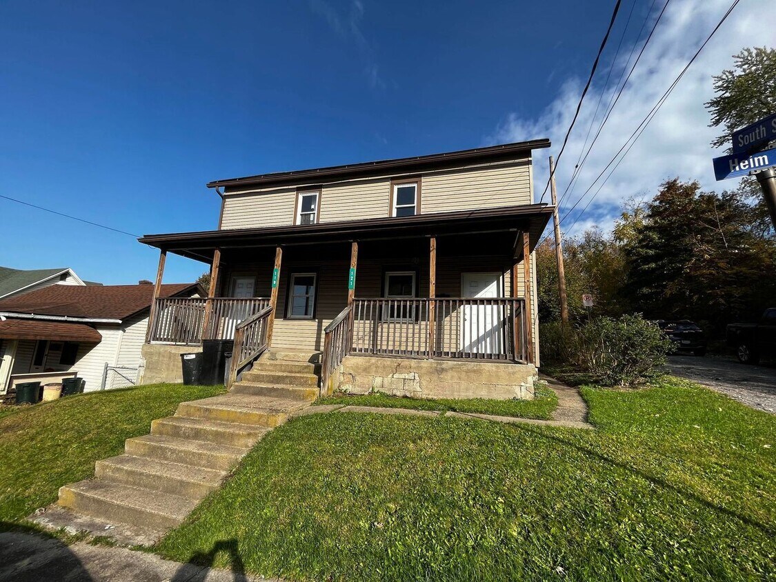 3 br, 1 bath House 121 Heim House Rental in Butler, PA