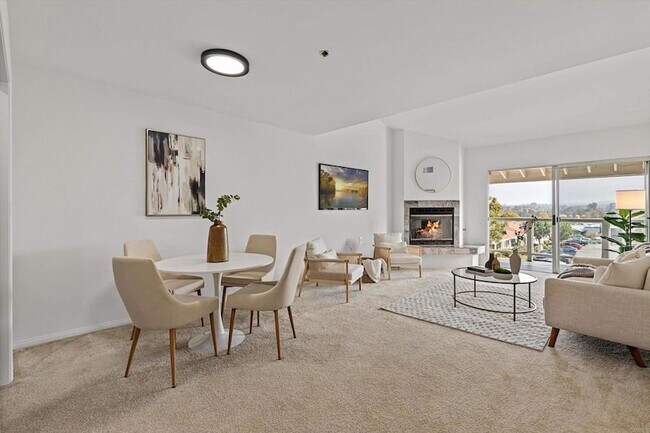 Foto del edificio - 1560 Circa Del Lago