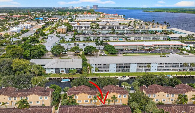 Foto del edificio - 1120 Lake Shore Dr