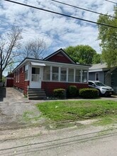 Building Photo - 1233 Park St