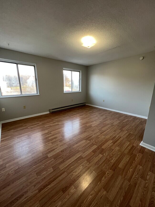 Foto del edificio - 5208 W Ridge Rd