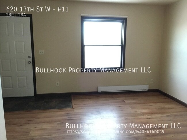 Building Photo - 620 13th St W