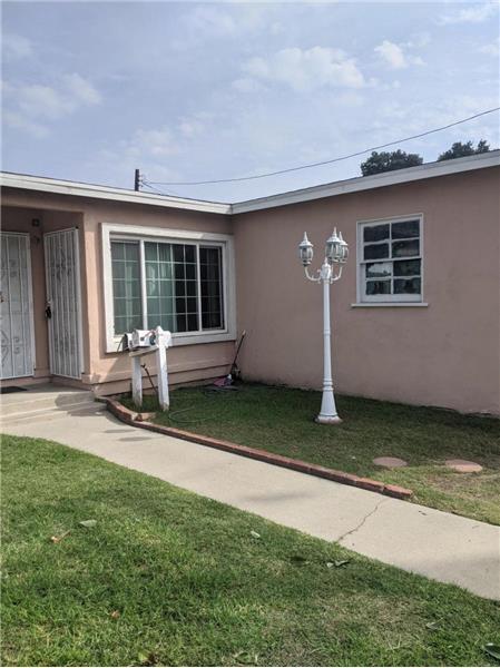 Building Photo - 124 S Barranca Ave