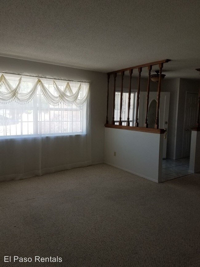 Foto del edificio - 3 br, 2 bath House - 4624 Academy