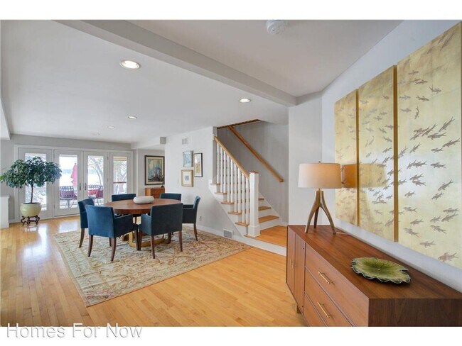Building Photo - 4 br, 3.5 bath House - 4423 N Shore Drive