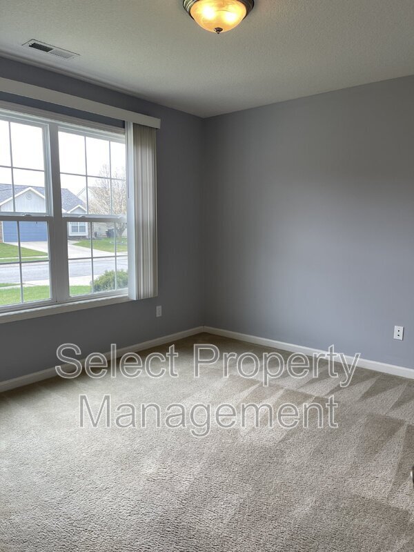 Building Photo - 3921 Stanton Hall Pkwy
