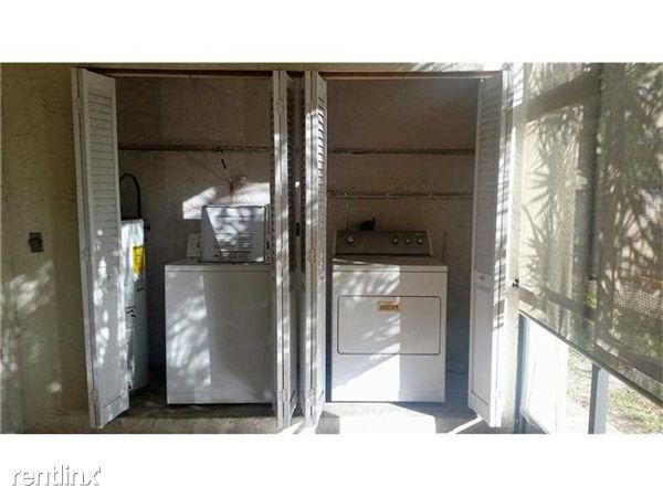 Building Photo - 3861 Cocoplum Cir