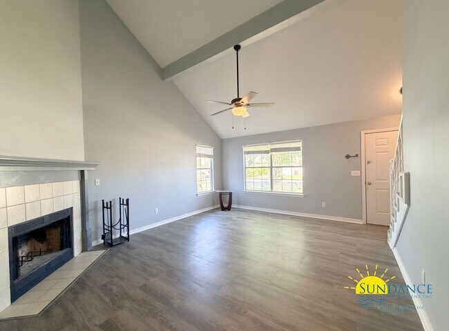 Foto del edificio - Spacious 4-Bedroom Cul-de-Sac Home Near Eglin AFB & Hurlburt Field!