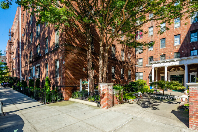 657 E 26th St, Brooklyn, NY 11210 - Apartments in Brooklyn, NY ...