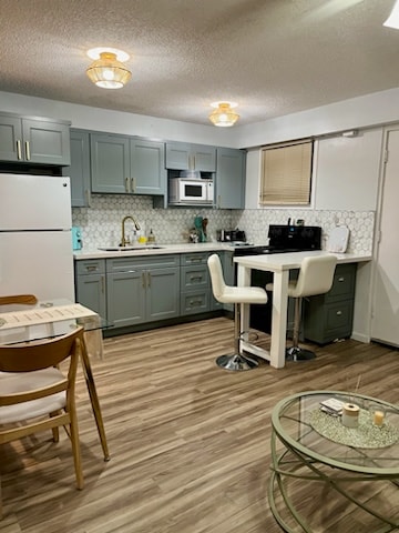 Photo - 410 Nahua St Apartment