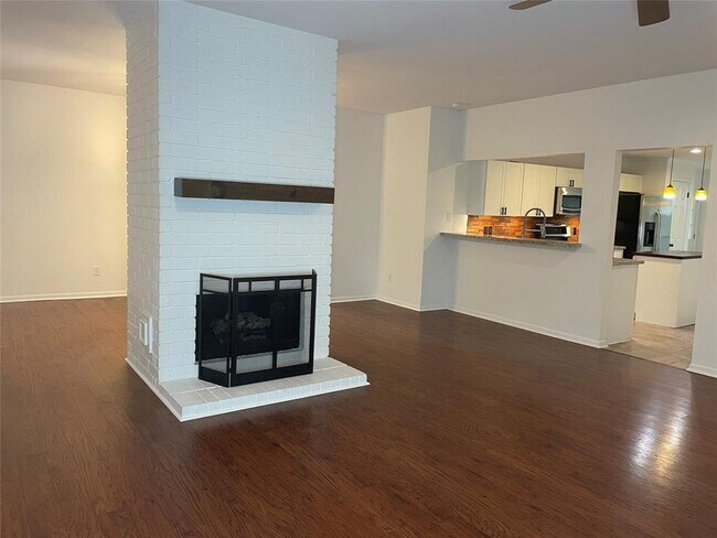 Foto del edificio - 17106 Bayou Bluff Ct