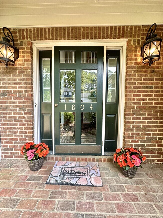 Foto del edificio - 1804 Crooked Creek Rd
