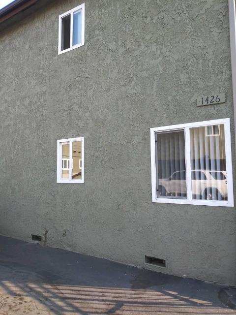 Building Photo - 1426 W Carson St