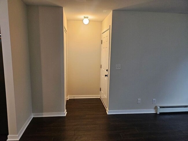 Foto del edificio - 1500 Light Road