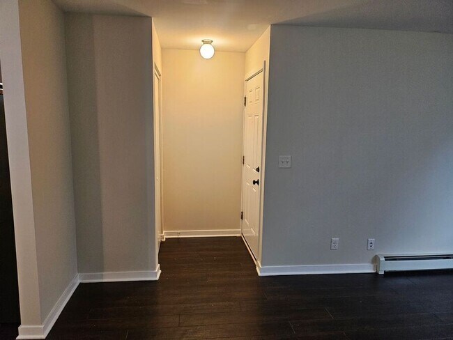 Foto del edificio - 1500 Light Road