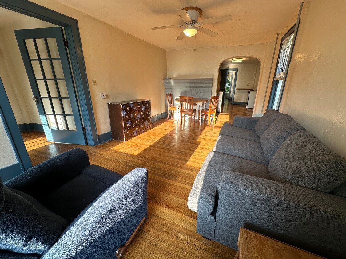 Foto principal - 412 Hudson St