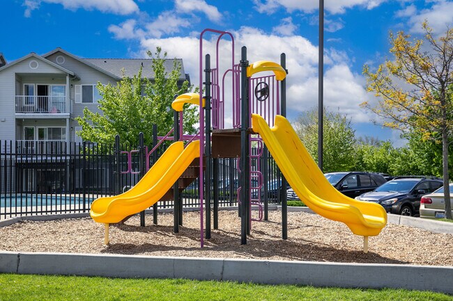 Foto del edificio - Heron Creek Apartments
