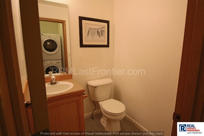 Foto principal - 6923 Gold Kings Ave