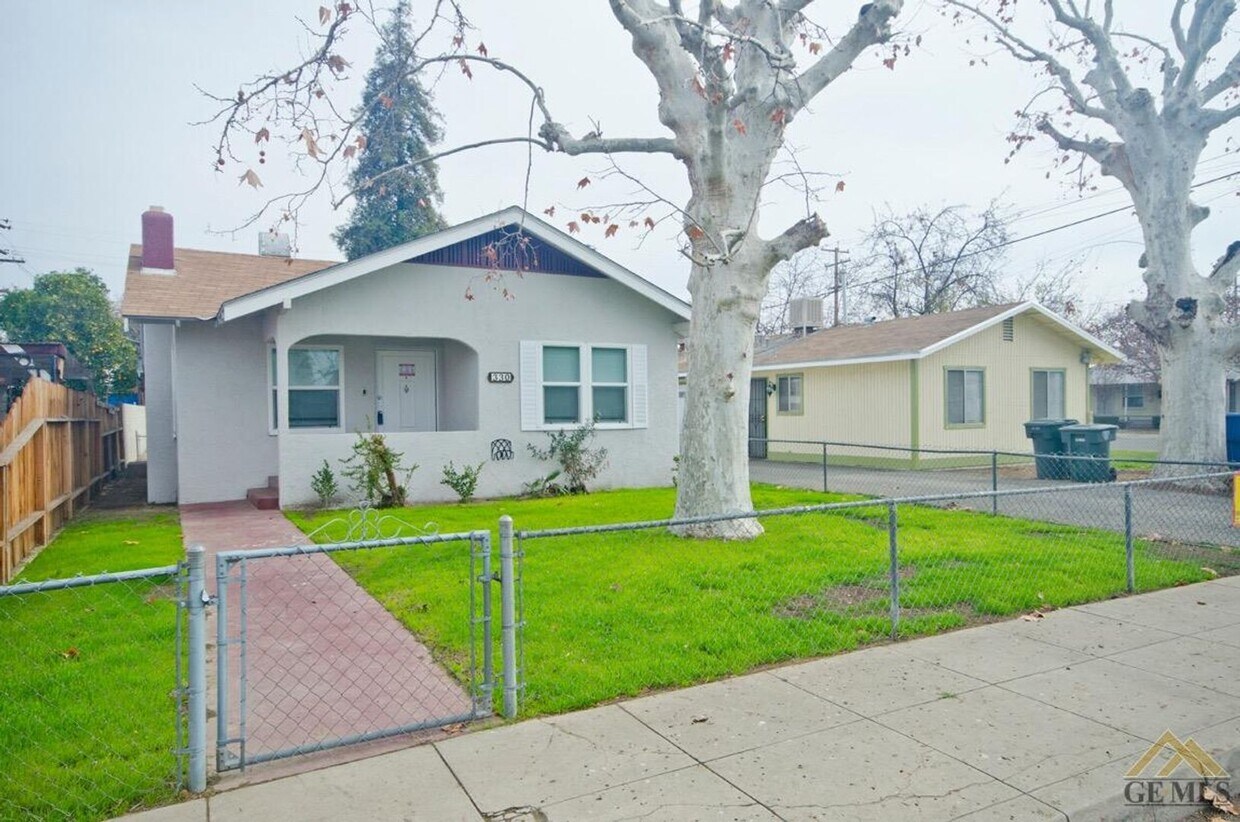 Primary Photo - 330 Haybert Ct
