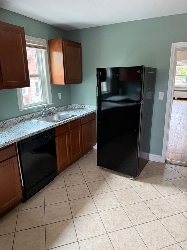 Building Photo - 3514 Ailsa Ave