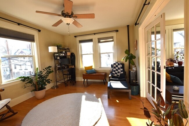 Building Photo - 59 Sacramento St