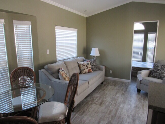 Foto del edificio - 28229 County Rd 33