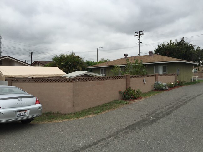 Foto del edificio - 7841 Western Ave