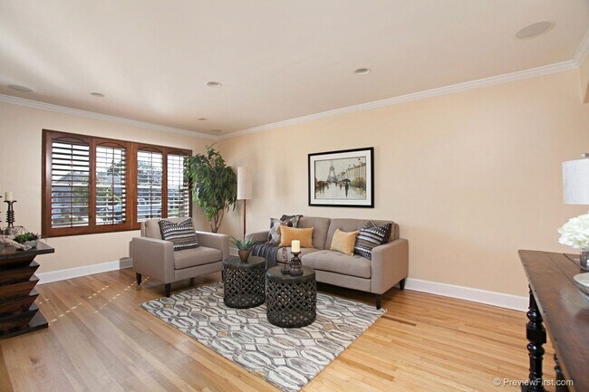 Building Photo - Upgraded Spanish Charmer in Talmadge