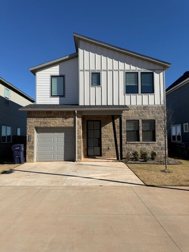 Foto del edificio - Beautiful home in Edmond/Oklahoma City