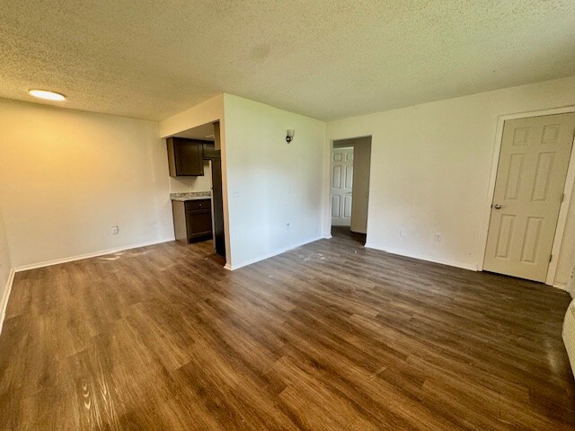 Foto del edificio - 1701 S West End St
