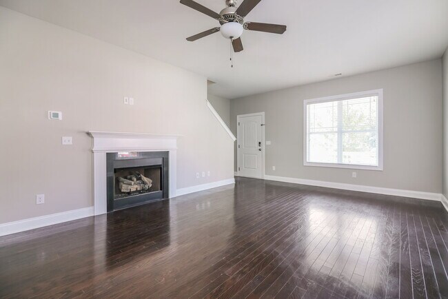 Foto del edificio - 62 Tall Oak Ct