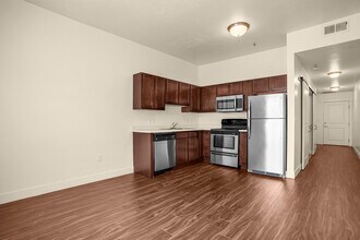 Front room/Kitchen Hallway - West Station Apartments