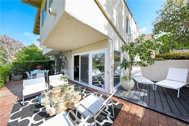 Photo - 406 Carlotta Townhome