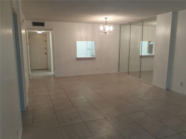 Foto del edificio - 501 E Dania Beach Blvd