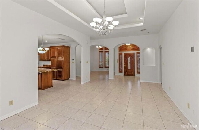 Foto del edificio - 4901 Walnut Ave