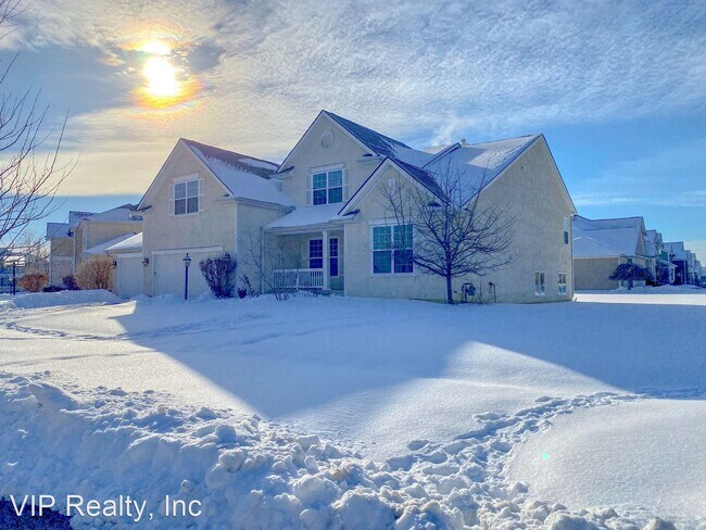 Building Photo - 4 br, 3.5 bath House - 8190 Tricia Price Dr.