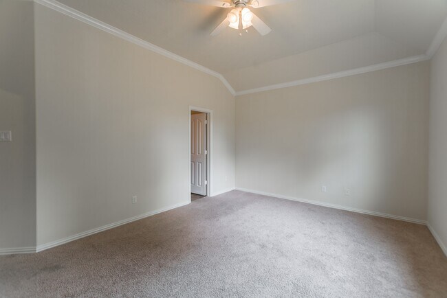 Foto del edificio - 25531 Forest Springs Lake