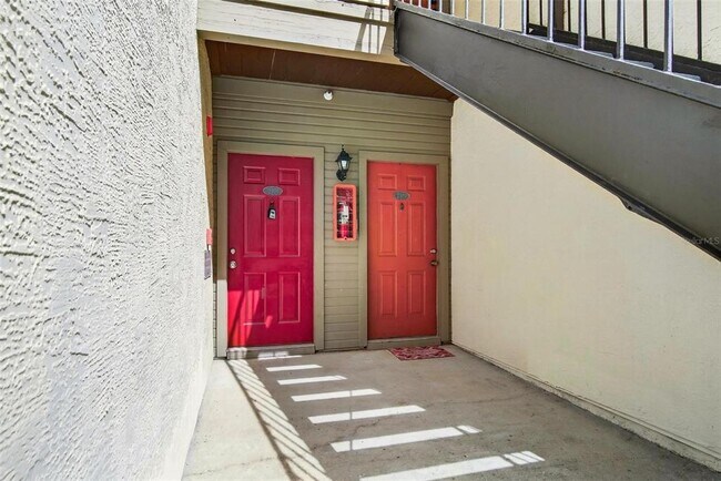 Foto del edificio - 10263 Gandy Blvd N
