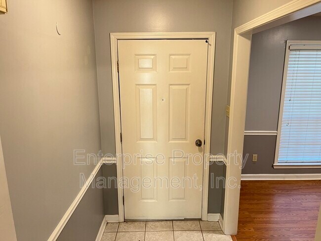 Building Photo - 4073 Britain Cove