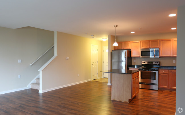 Interior Photo - Stonebridge Enclave