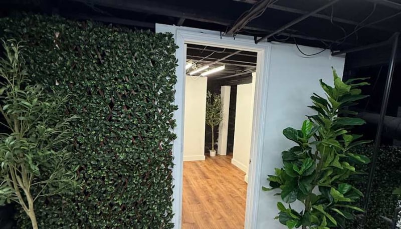 Foto principal - 82 W Broadway