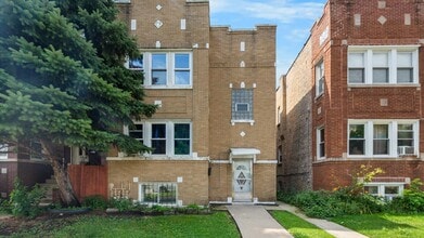 Building Photo - 5311 W Henderson St